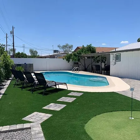 Gorgeous Upscale Scottsdale 4Bed/3 Bath Home
